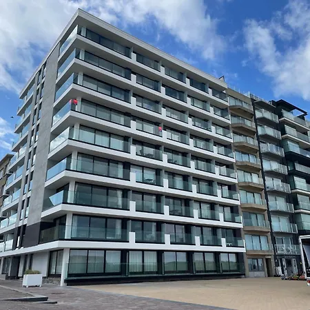 Apartment In Nieuwpoort Near The Beach, Cleaning Included Nieuwpoort